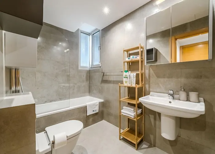 Вилла Miami Адехе